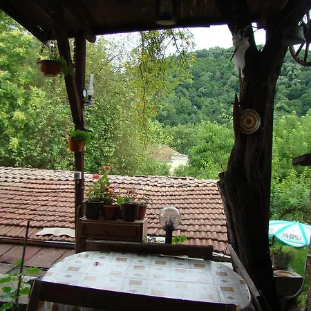 Къща за гости селин 3*